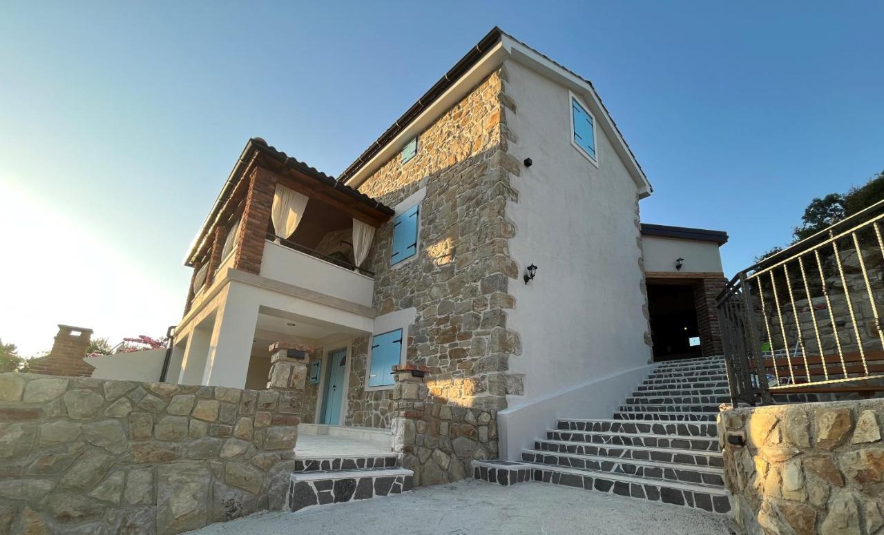 Villa Copun With Heated Pool *