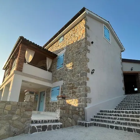 Villa Copun With Heated Pool Mundanije Exterior photo